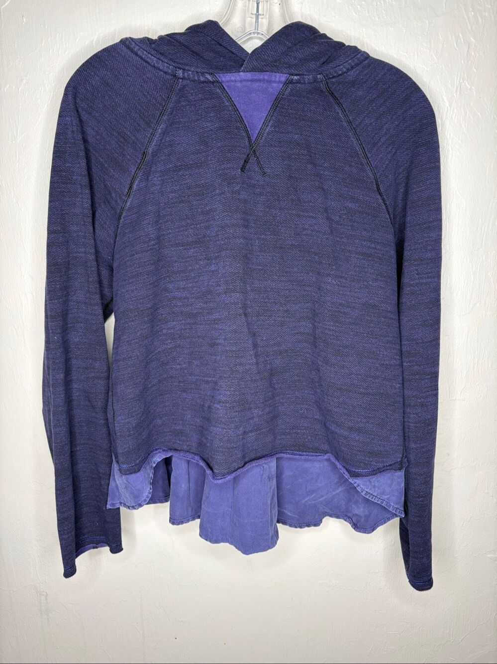 Lululemon Women's Pull Me Over Purple Long Sleeve Hooded Sweatshirt Size Small (